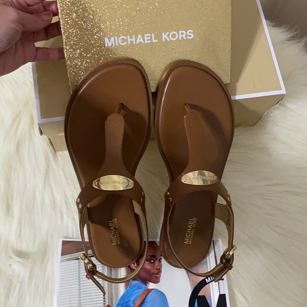 NWT Michael Kors Sandals Luggage Size 7.5 - Picture 2 of 6